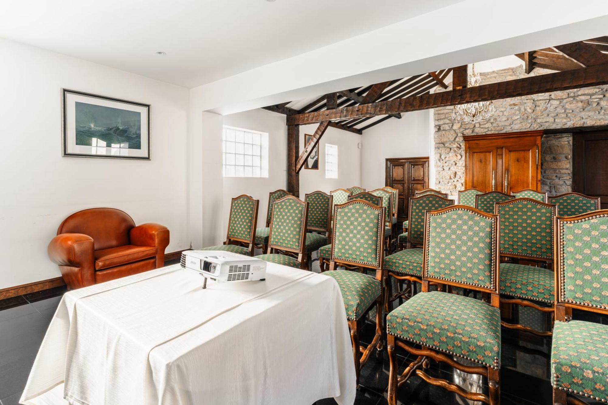 Logis L'Auberge - Maison Glenn Anna Sainte-Anne-d'Auray ภายนอก รูปภาพ